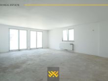 Banesë 196m² + 96m² në SHITJE në Fushë Kosovë.