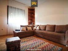 Shtëpi 250m² me QIRA në Çagllavicë.