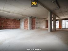 Lokal 170m² me QIRA në Rrugën B. 
