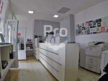 Lokal 22m2 me qira në Aktash.