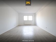 Banesa  111.8m² për SHITJE në Tophane.