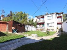 Shtëpi 250m2 me 4.86 Ari Truall në shitje te Dodon