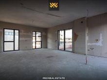 Banesë 154m² në #SHITJE në Dragodan.