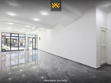 Lokal 150m² me QIRA në Tophanë.