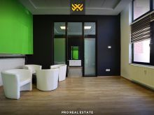 Lokal - Zyrë 150m² me #QIRA në Bregun e Diellit.