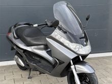 Piaggio X8 125cc