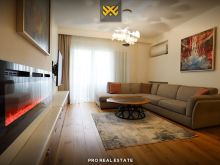 Banesë 1212m² me QIRA në Aktash.
