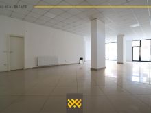 Lokal 128m² në #SHITJE në Tophane.