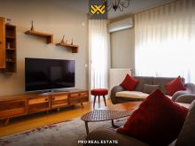 Banesë-Penthouse 130m²+110m² për #SHITJE në Rrugën B.