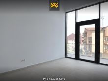  Lokal 15m² me #QIRA në Bregun e Diellit.