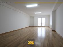 Banesë 75m² me QIRA në Qendër.