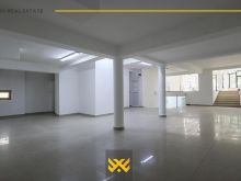 Lokal 360m² me QIRA në Lagjen e Muhaxherëve.