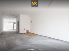 Lokal 90m² me QIRA në Lagjen e Spitalit.