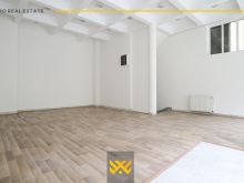 Objekt - Zyre 170m² me QIRA në Qendër.
