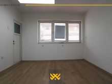 Lokal 50m² me QIRA te Qafa.