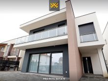Shtëpi 200m² me QIRA në Lagjen Qëndresa.