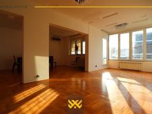 Banesë/Zyre 100m2 me qira në Qendër. 