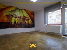 Shtëpi - Zyre 300m² me QIRA në Qendër.