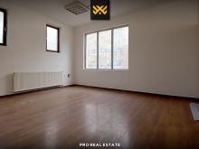 Lokal 120m² me QIRA në Aktash.