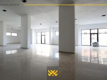 Objekt Afarist 1450m² në SHITJE në Fushë Kosovë.