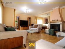 Shtëpi 432m² në SHITJE në Veternik.