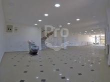Lokal 300m2 me qira në Qendër.