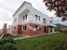Shtëpi Ekskluzive 360m2 në shitje në Gërmi.
