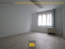 Banesë – Zyre 90m2 me #QIRA te Qafa.