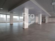 Lokal 400m2 me #QIRA te Mati 1.