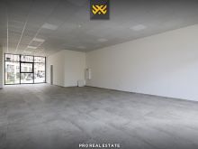 Lokal 100m² me #QIRA në Rrugën B.