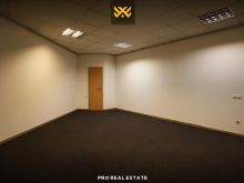Lokal 28m² në #SHITJE te 4 Lllullat.