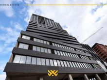 Hapsirë Afariste 930m2 me #QIRA në Pejton – Arting.