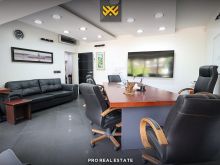 Banesë - Zyrë 59m² me #QIRA në Qendër.