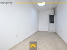 Lokal 16m² + 16m² me QIRA në Pejton.