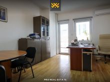 Shtëpi-Zyrë 1000m² me #QIRA në Pejton.