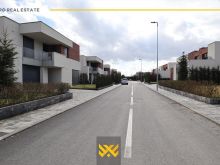 Shtëpi 278m² me QIRA në Lagjen Qershia.