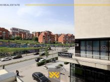 Banesë - Zyre 84m² me QIRA në Rrugën B.