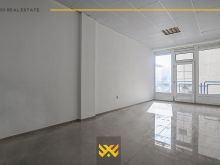 Lokal – Zyre 37m² me #QIRA në Ulpianë.