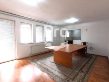 Banesë 162m2 me qira në Lagjën e Muhaxherëve.