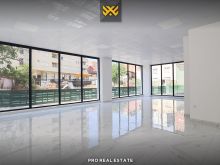 Lokal 100m² me QIRA në Tophane.