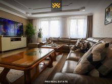 Shtëpi 322m² për #SHITJE në Lagjen Medrese.