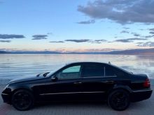 Mercedes Benz E200