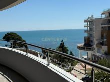 SHITET APARTAMENT 2+1 ME PAMJE NGA DETI DHE DY POSTE PARKIMI