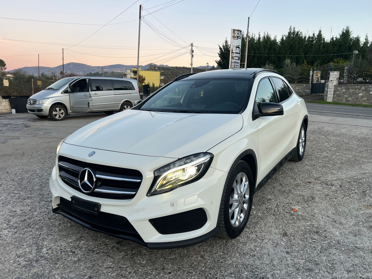 GLA 220 CDI /4MATIC /AMG PERFORMANCE /FULL EXTRA ZVICRA 🇨🇭