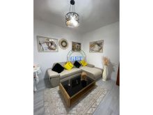 Jepet me qira, Apartament 2+1, prane Tregut te vogel Industrial,Durres!