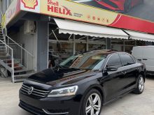 VW Volkswagen Pasat sel 2.5 benzin 2012