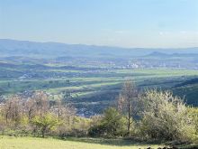 Shitet parcella 45 ari permi Valin Ranch ne perlepnic