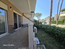 në Gjirin e Lalzit , Durres
