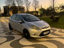 Shitet ford fiesta 1.4 naft viti 2011 manual ne gjendje shum
