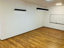 Lokal me qira 135m² në Kalabri (Emshir)